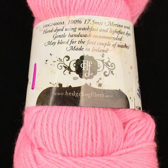 Hedgehog Fibres Sporty Merino Yarn 17.5mic Merino Wool Hand-Dyed Harajuku - Picture 3 of 4